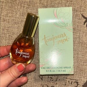 Toujours Moi Eau de Spray parfum